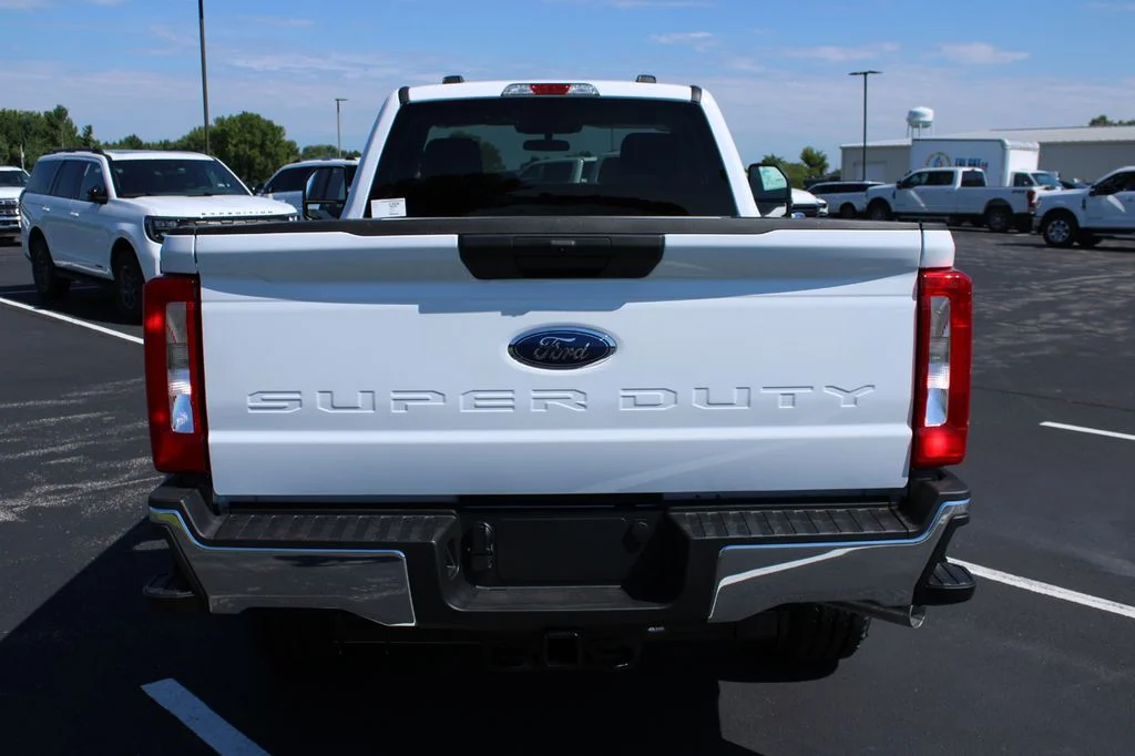 New 2026 Oxford White Ford F-350® XLT image 12