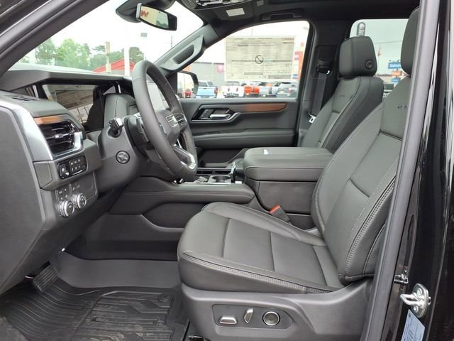 2026 GMC Yukon XL Denali - Photo 12