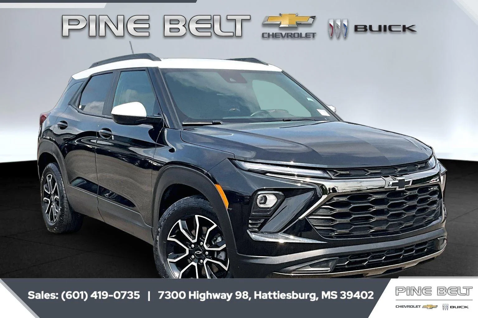 Used 2024 Mosaic Black Metallic Chevrolet ACTIV image 1