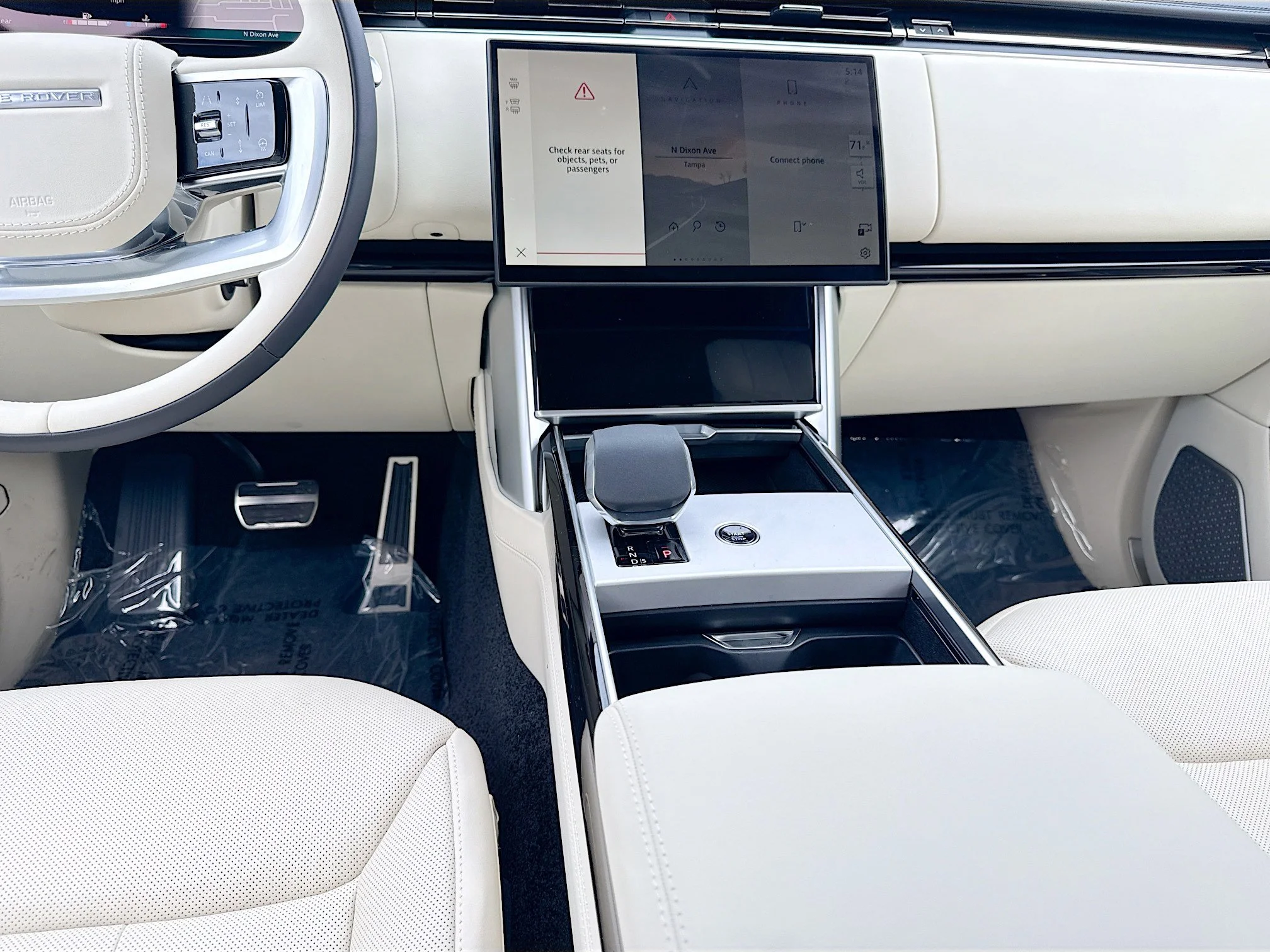 New 2026 Sunset Gold Land Rover Autobiography image 19