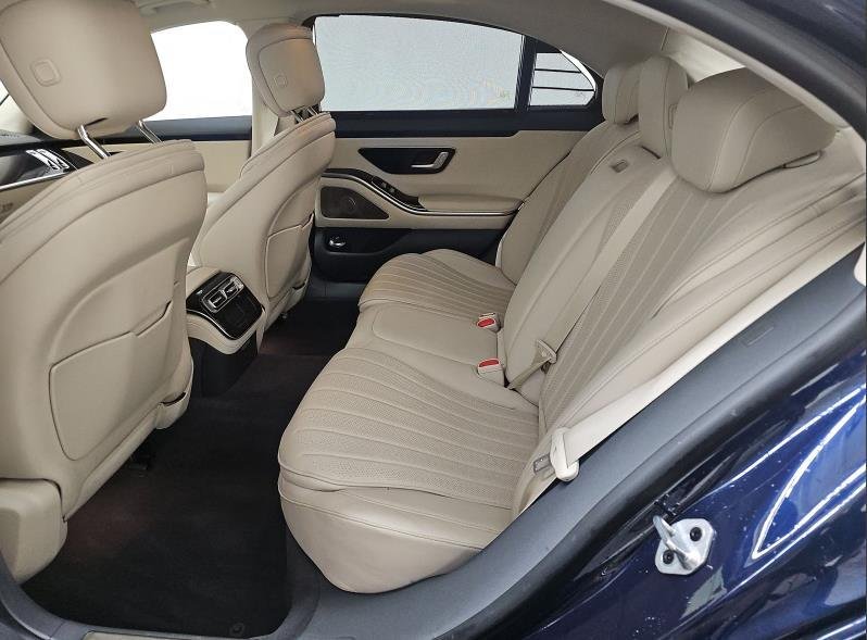 Used 2023 Nautical Blue Mercedes-Benz S 500 image 5