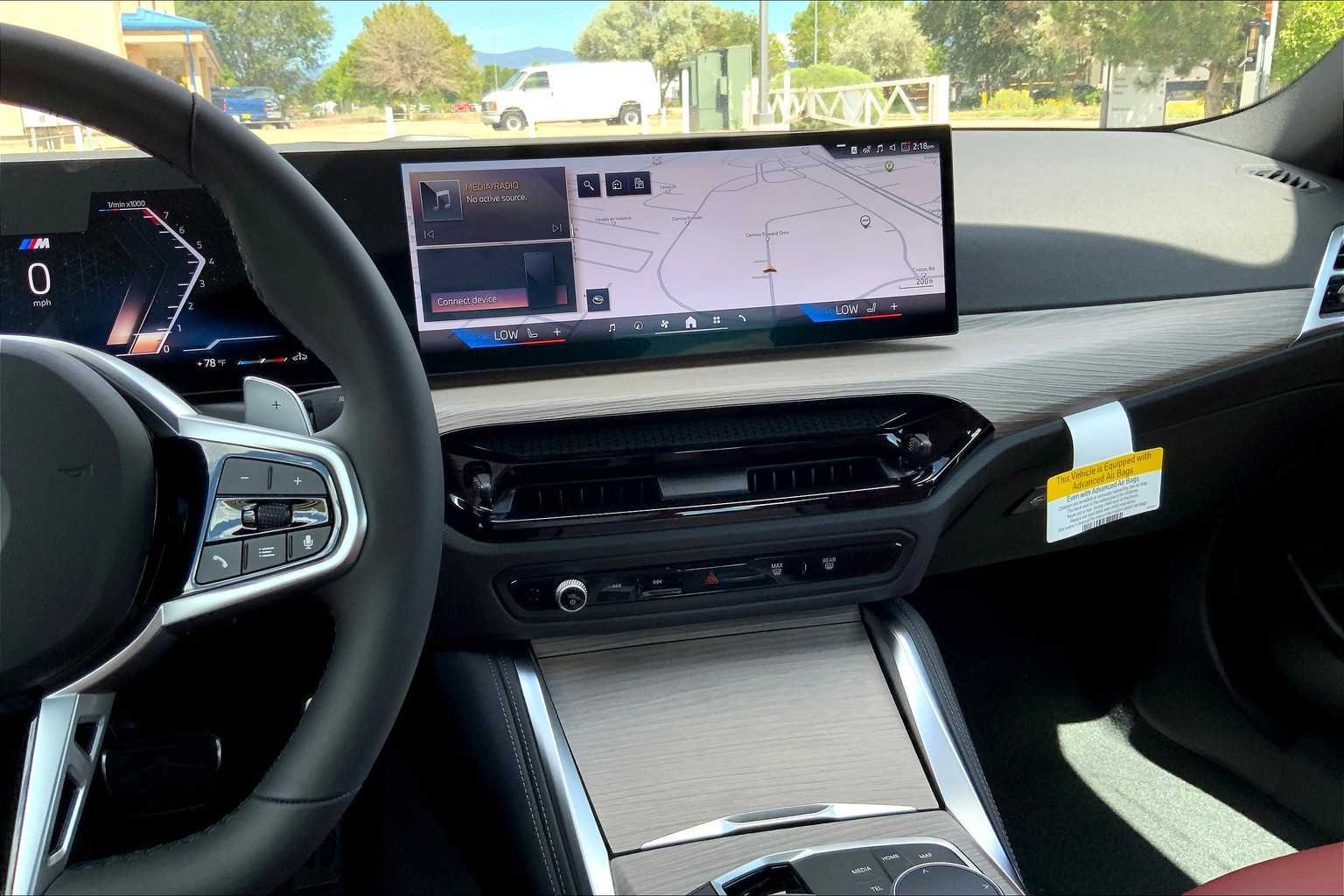 2025 BMW 2 Series 230i - Photo 6