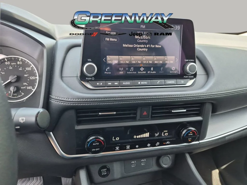 Used 2024 Gray Nissan SV image 17