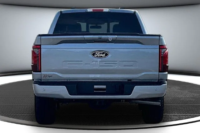 Used 2024 Iconic Silver Metallic Ford XLT image 5