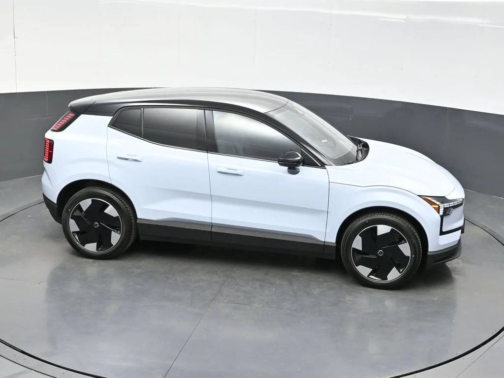 New 2026 White Volvo Twin Motor Performance Plus image 32