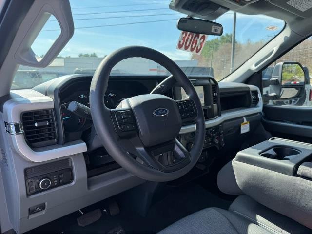 New 2026 Oxford White Ford F-350® XL image 16