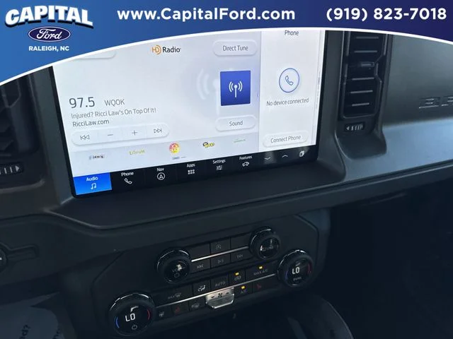 Used 2025 White Ford Badlands image 26