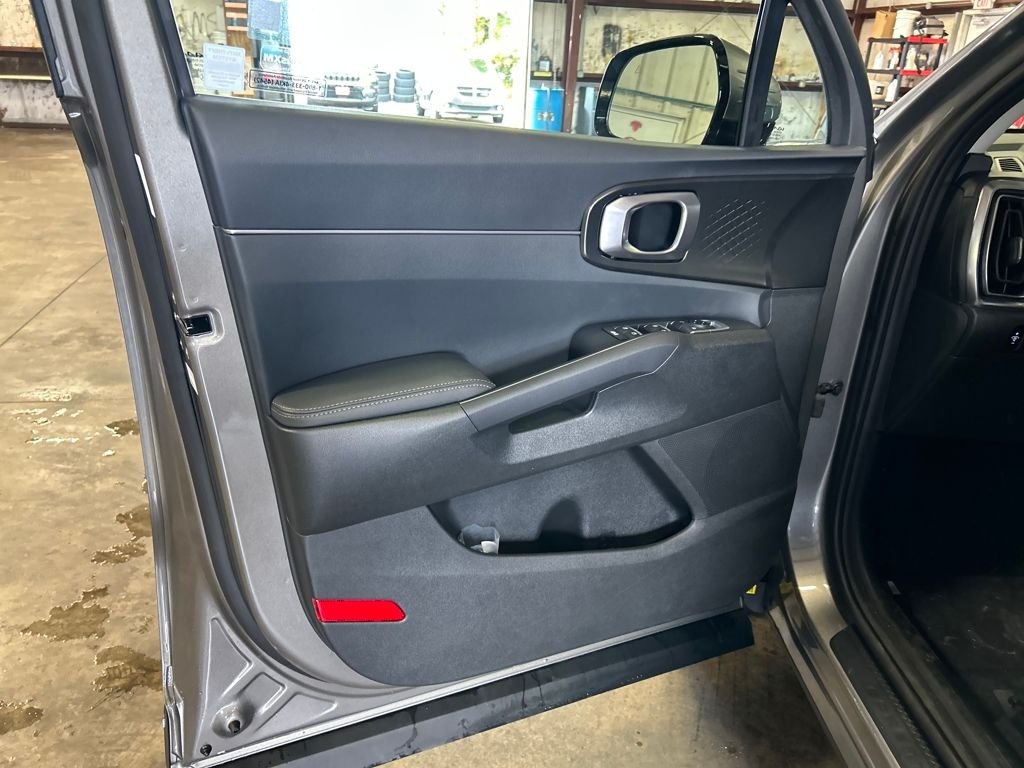 New 2026 Beige Kia EX image 12