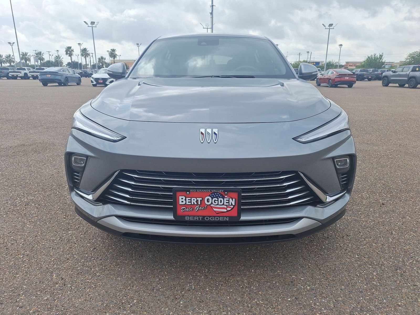 Used 2025 Gray Buick Preferred image 2