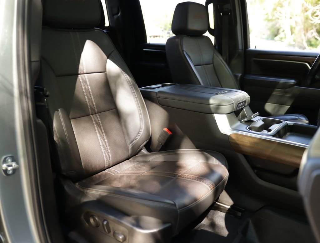 Used 2024 Sterling Gray Metallic Chevrolet High Country image 35