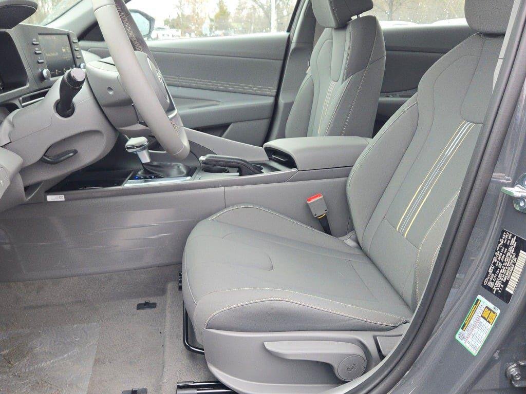 New 2026 Gray Hyundai SEL Sport image 21