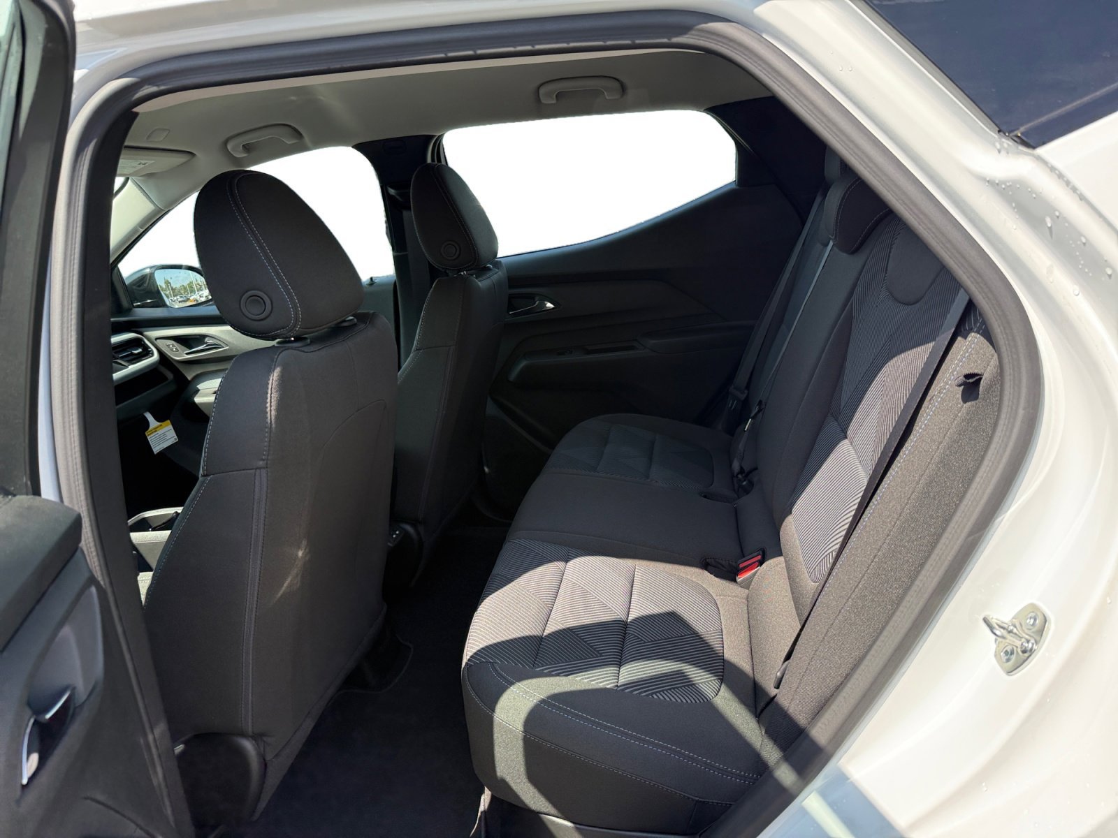 2027 Chevrolet Bolt LT - Photo 16