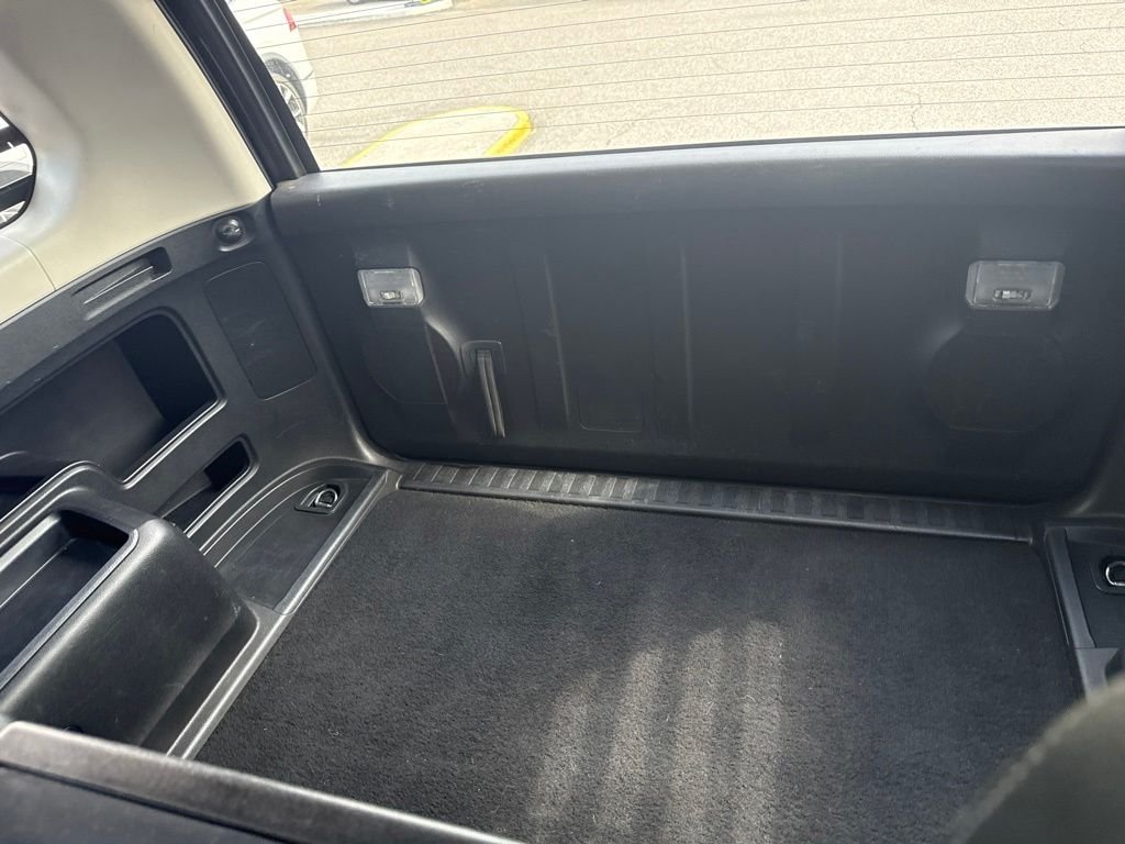 Used 2015 Black Toyota SR5 Premium image 14