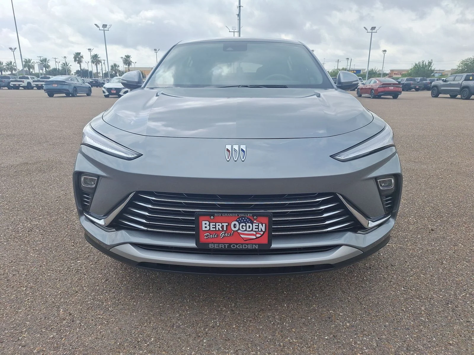 Used 2025 Gray Buick Preferred image 2