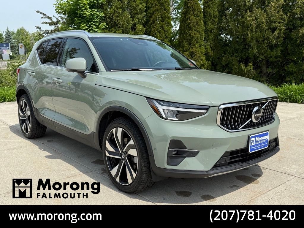 2023 Volvo XC40
