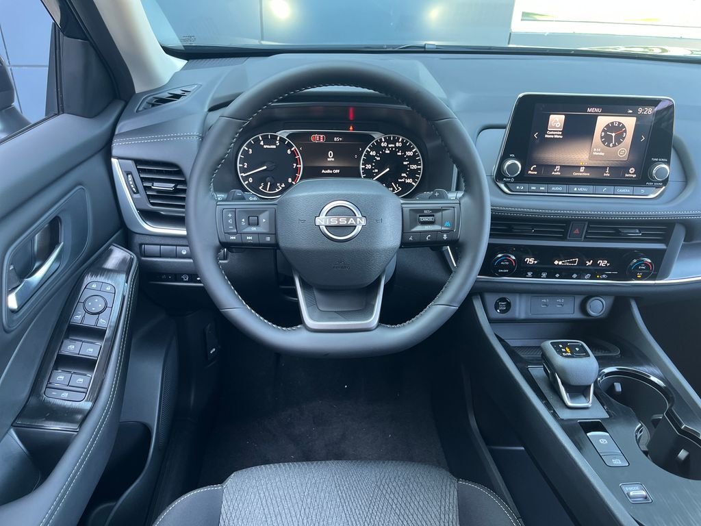 New 2026 Super Black Nissan SV image 15