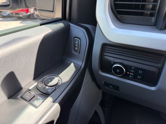 New 2026 Oxford White Ford F-600® XL image 21