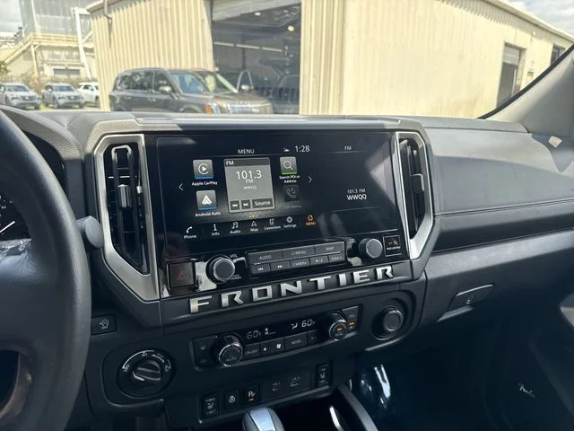 Used 2025 Blue Nissan SL image 21