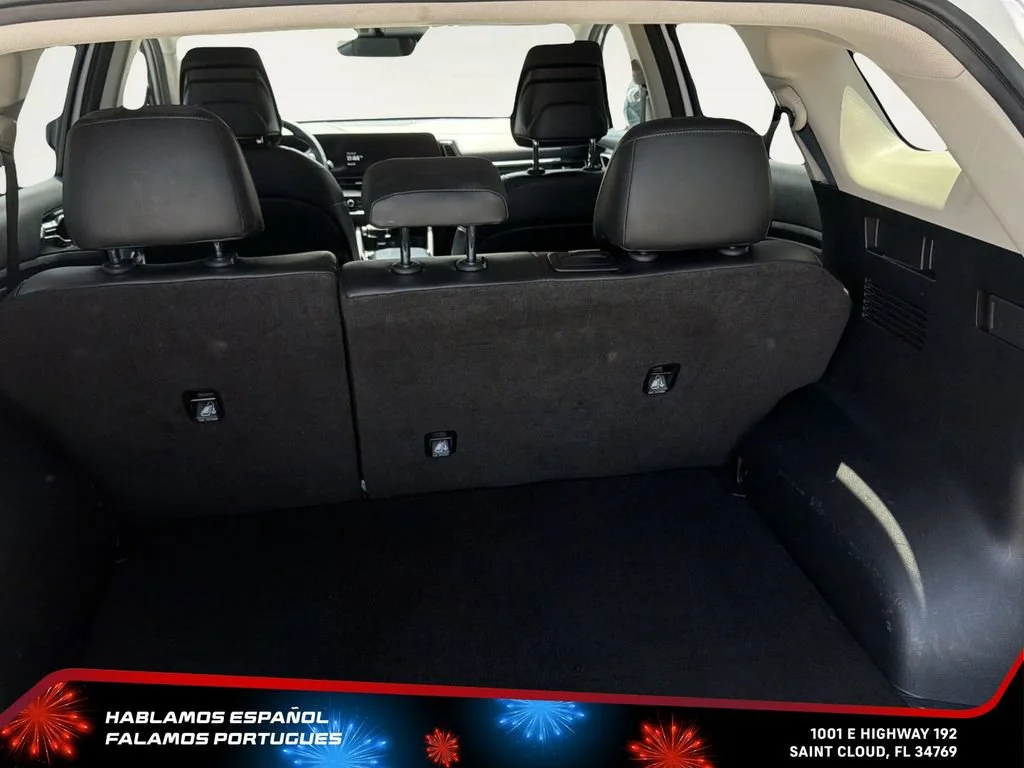 Used 2023 White Kia EX image 30