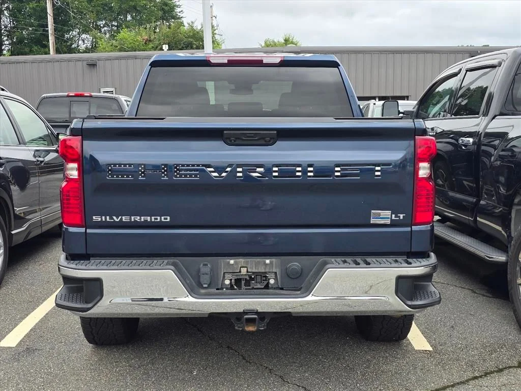 Used 2022 Blue Chevrolet LT image 11