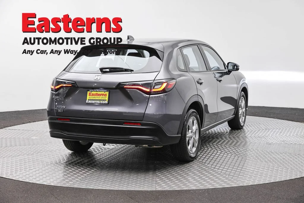 Used 2025 Gray Honda LX image 5
