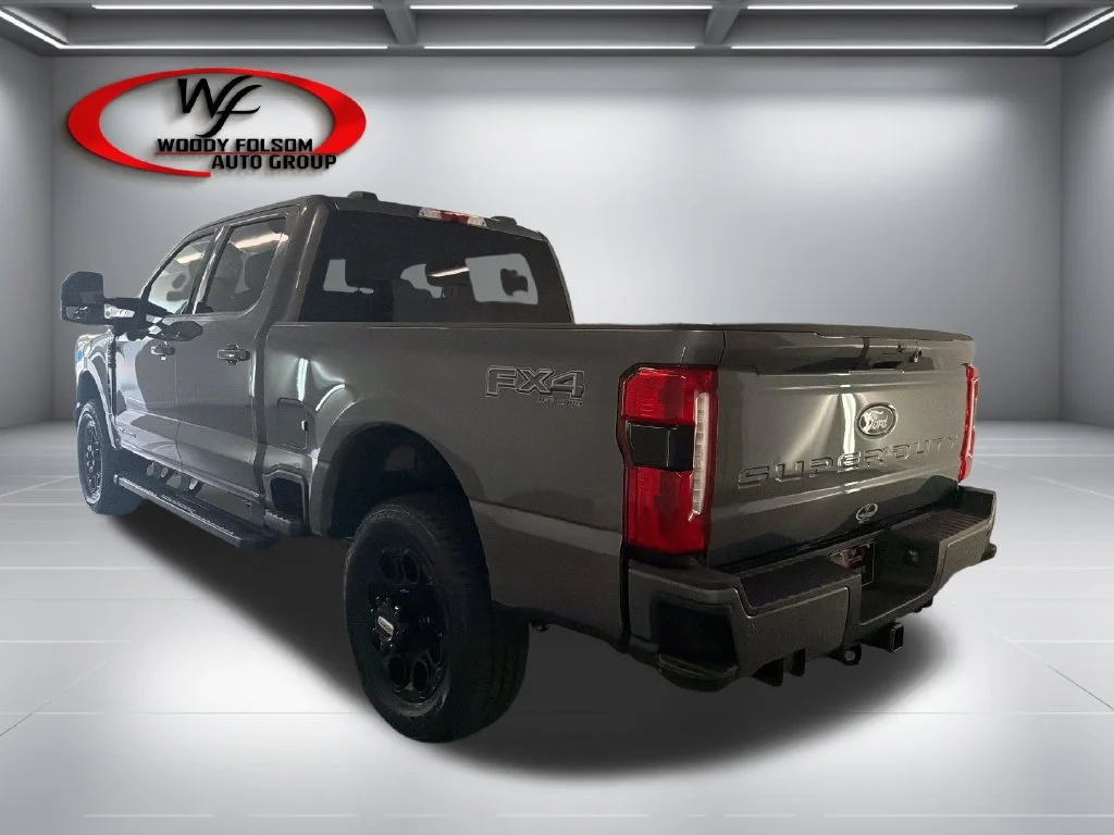 New 2027 Carbonized Gray Metallic Ford F-250® Lariat® image 8