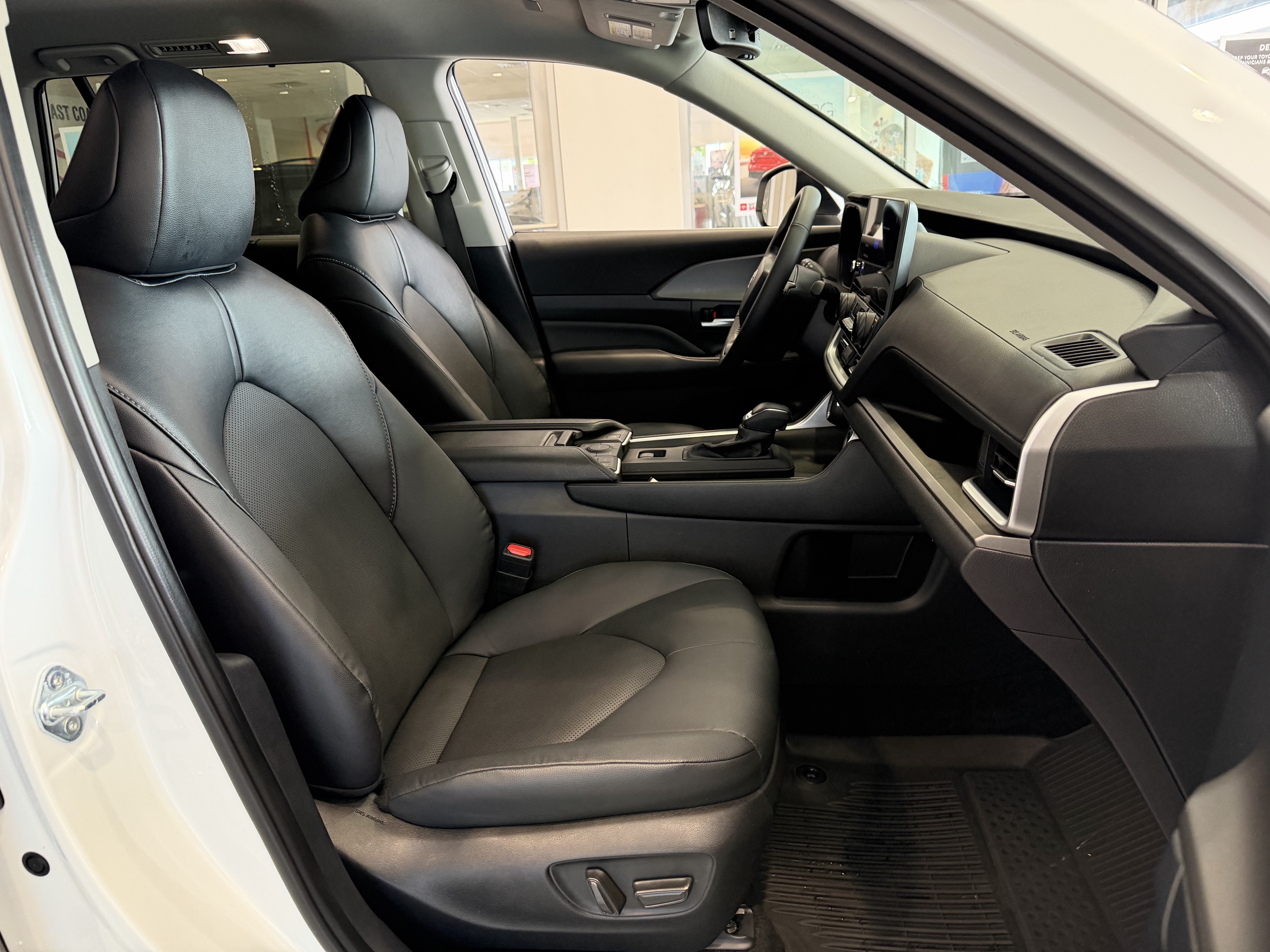 Certified Used 2025 White Toyota XLE image 36