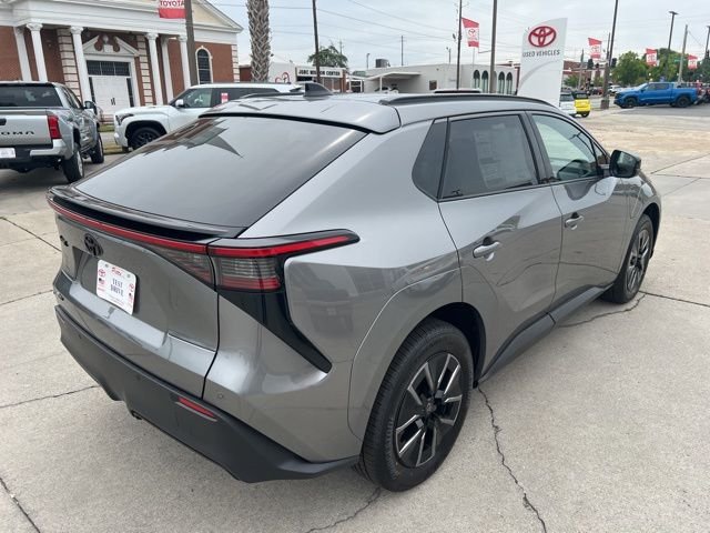 New 2026 Heavy Metal <sup>1</sup> Toyota  XLE image 7