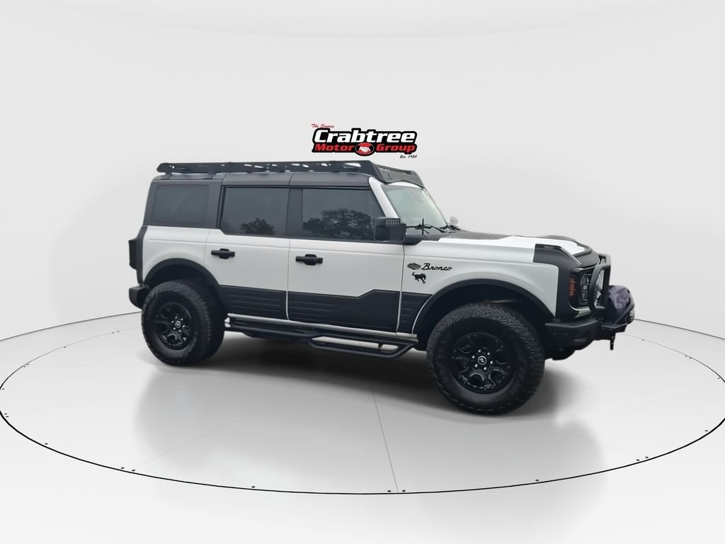 Used 2023 White Ford Wildtrak image 3