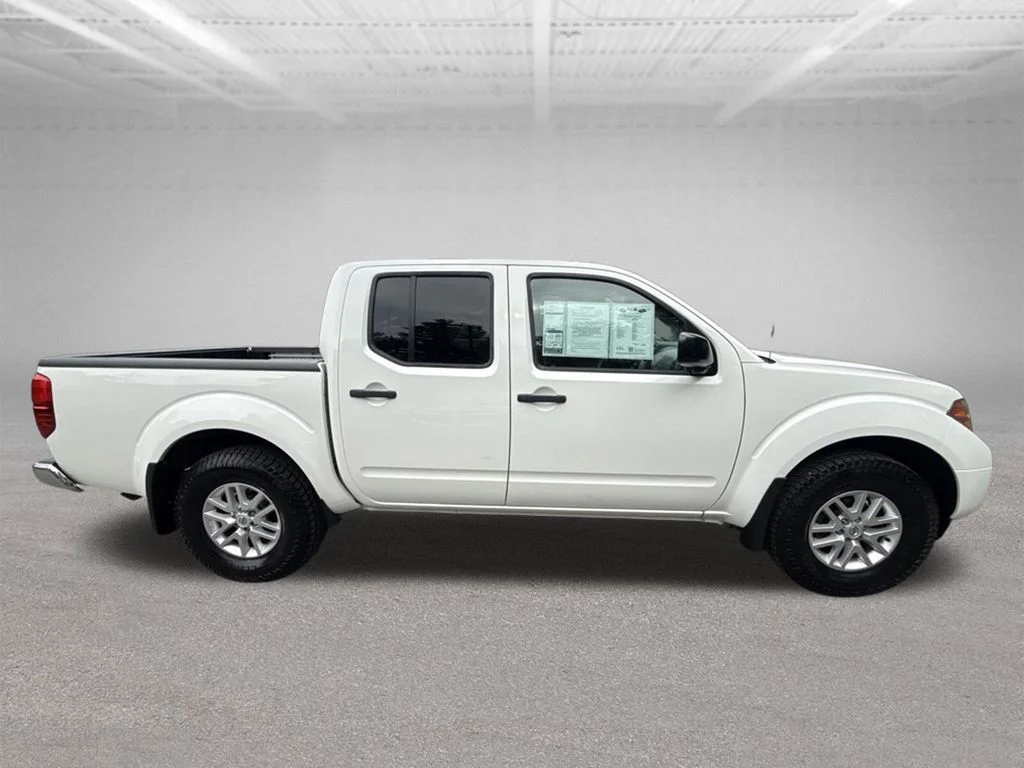 Used 2019 White Nissan SV image 4
