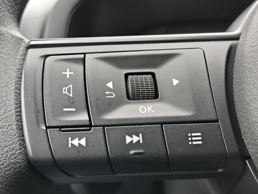 Used 2025 Glacier White Nissan S image 17