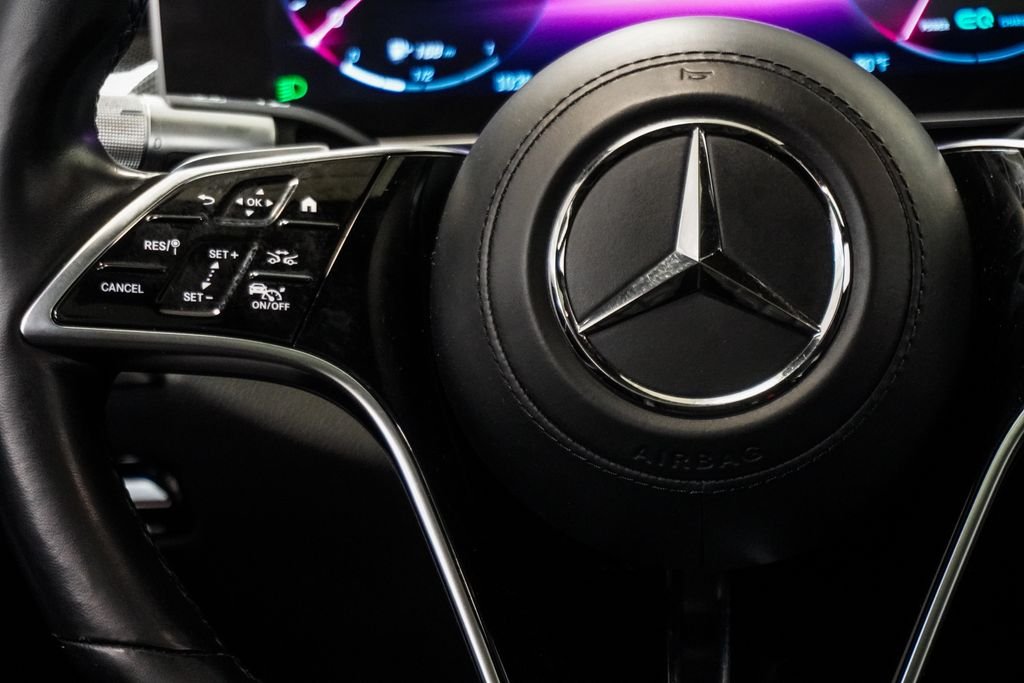 Used 2022 Gray Mercedes-Benz S 500 image 16