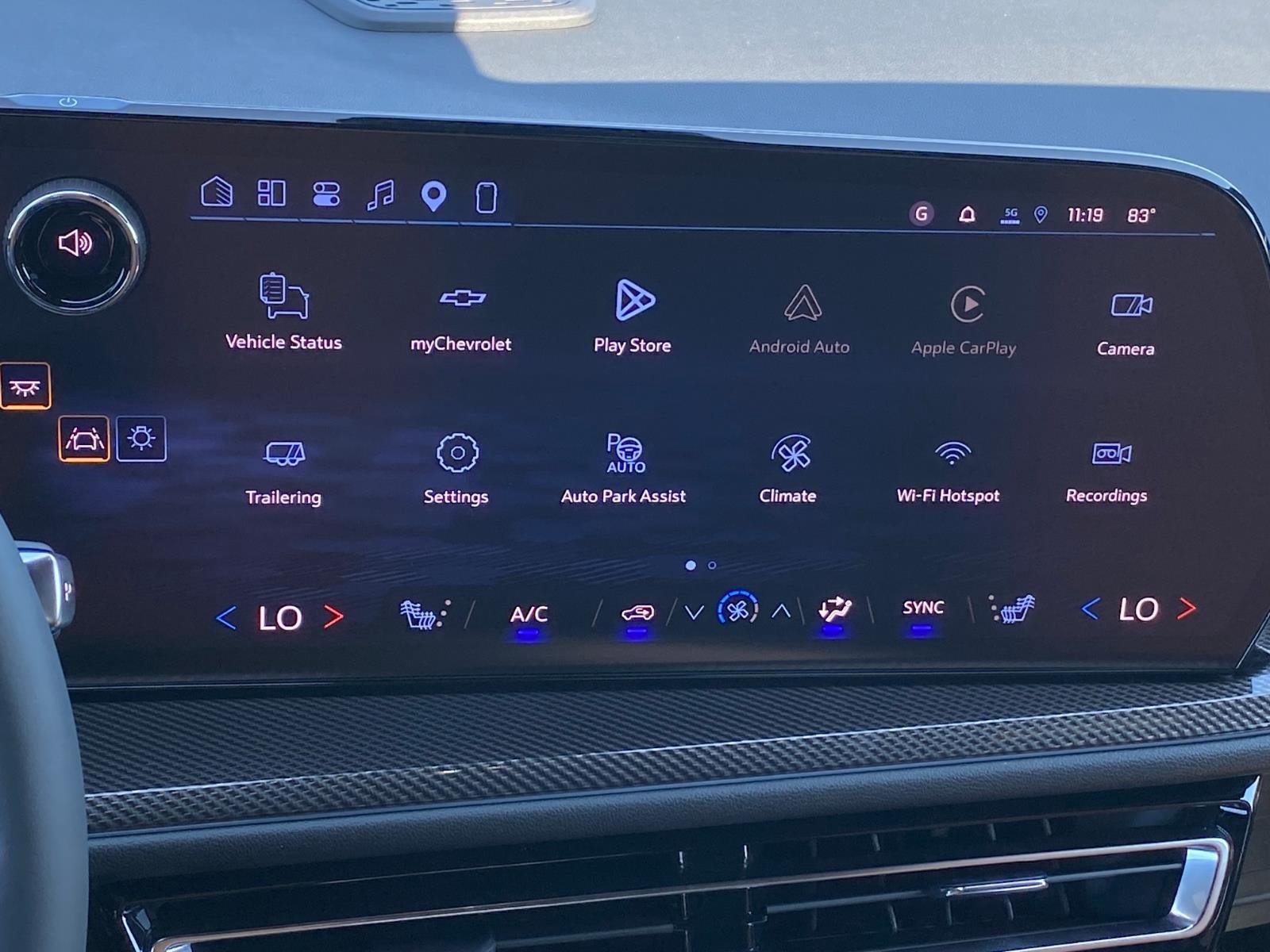 New 2027 Mosaic Black Metallic Chevrolet AWD Z71 image 12