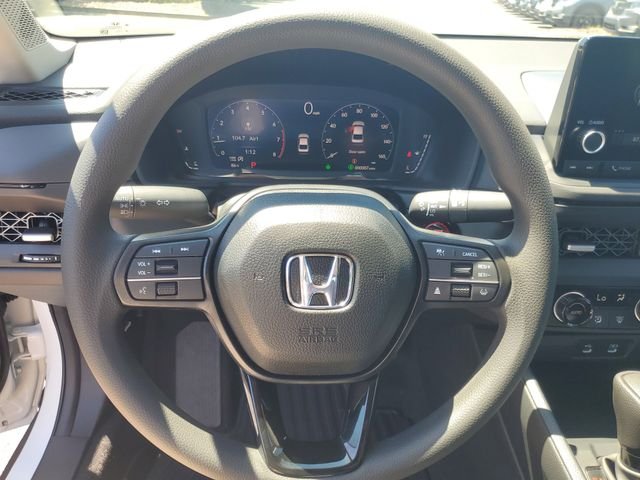2025 Honda Accord SE - Photo 16