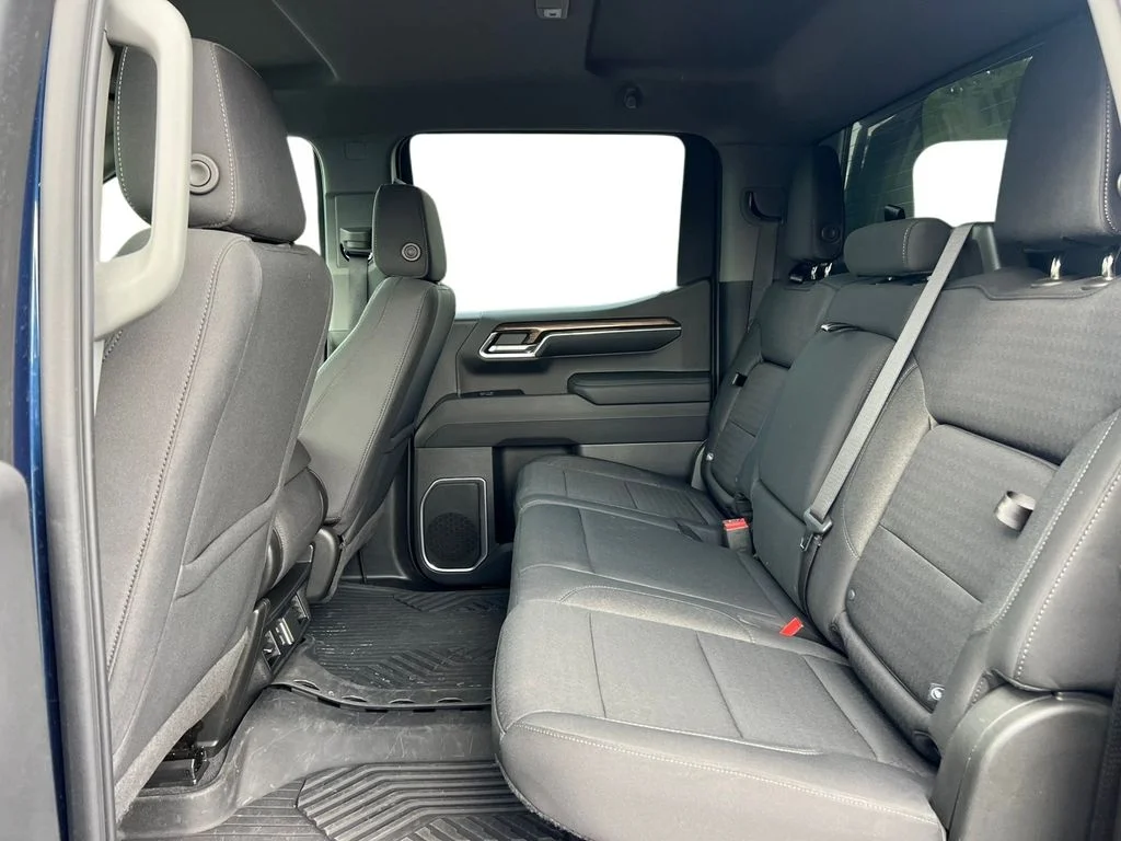 Used 2023 Blue Chevrolet RST image 7