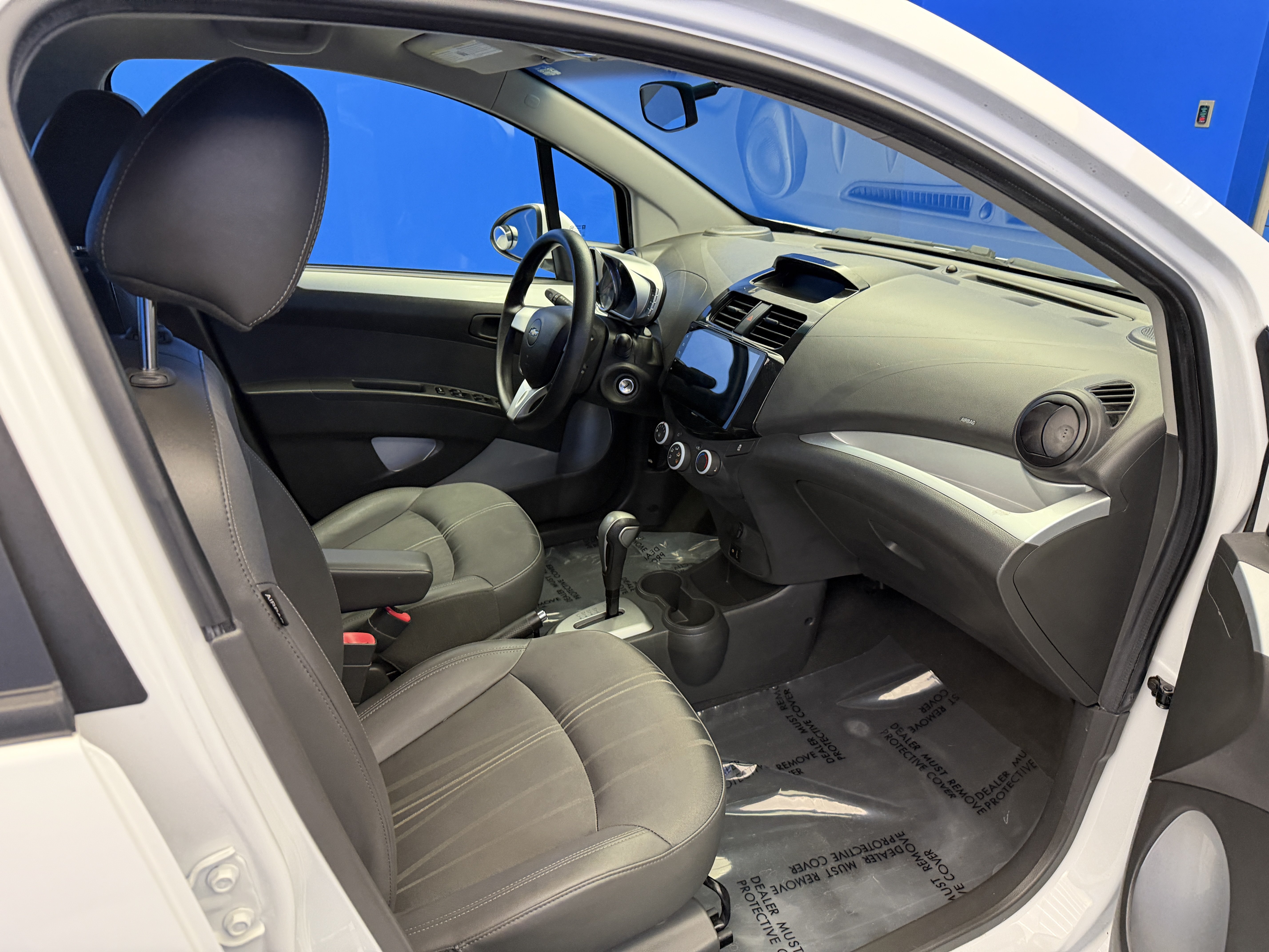 Used 2015 Summit White Chevrolet LT image 21