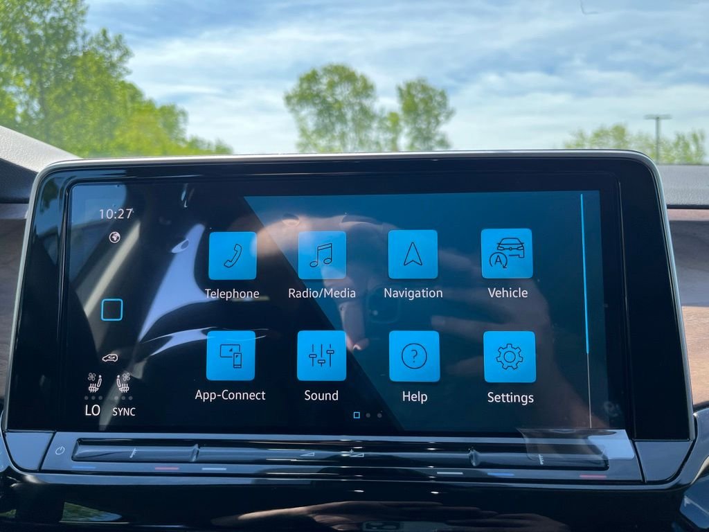 New 2026 Gray Volkswagen 2.0T SE w/Technology image 15