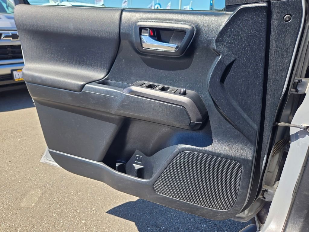 Used 2017  Toyota TRD Pro image 13