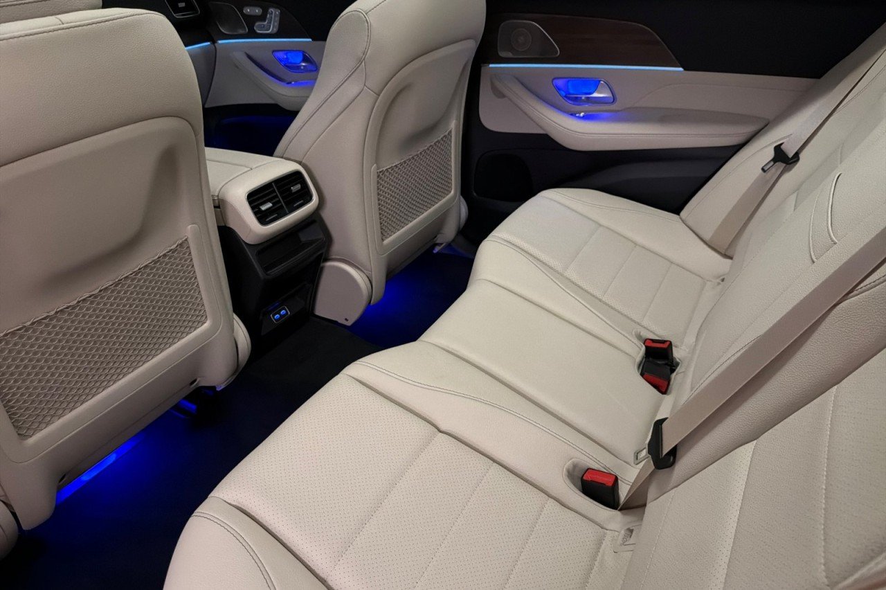 New 2026 Polar White Mercedes-Benz GLE 450 4MATIC® SUV image 11