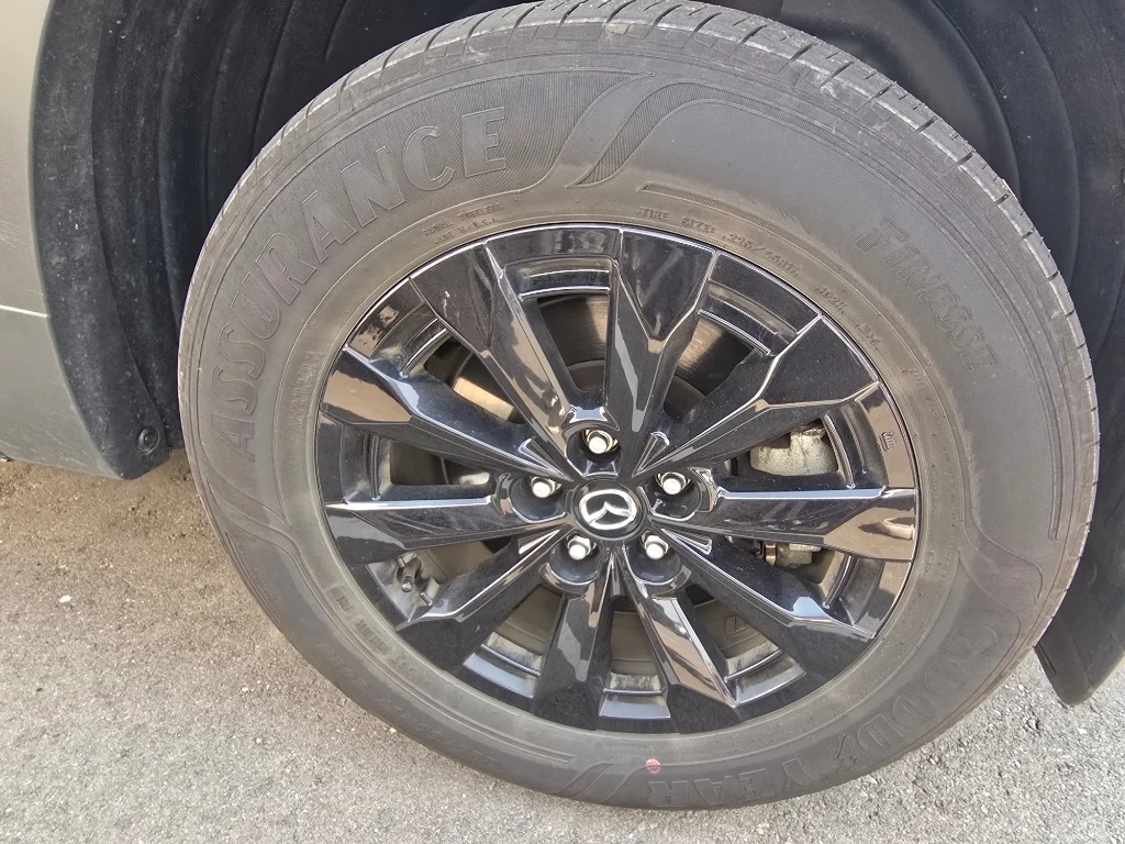 Used 2025 Jet Black Mica Mazda Preferred Package image 8