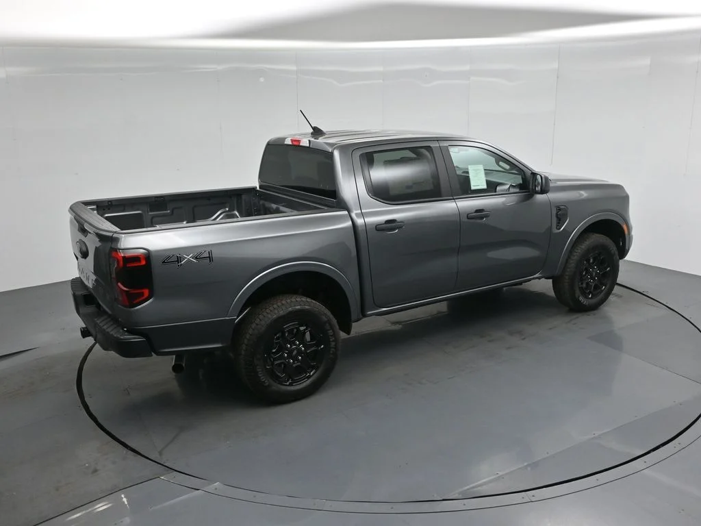 New 2026 Marsh Gray Ford XLT image 35