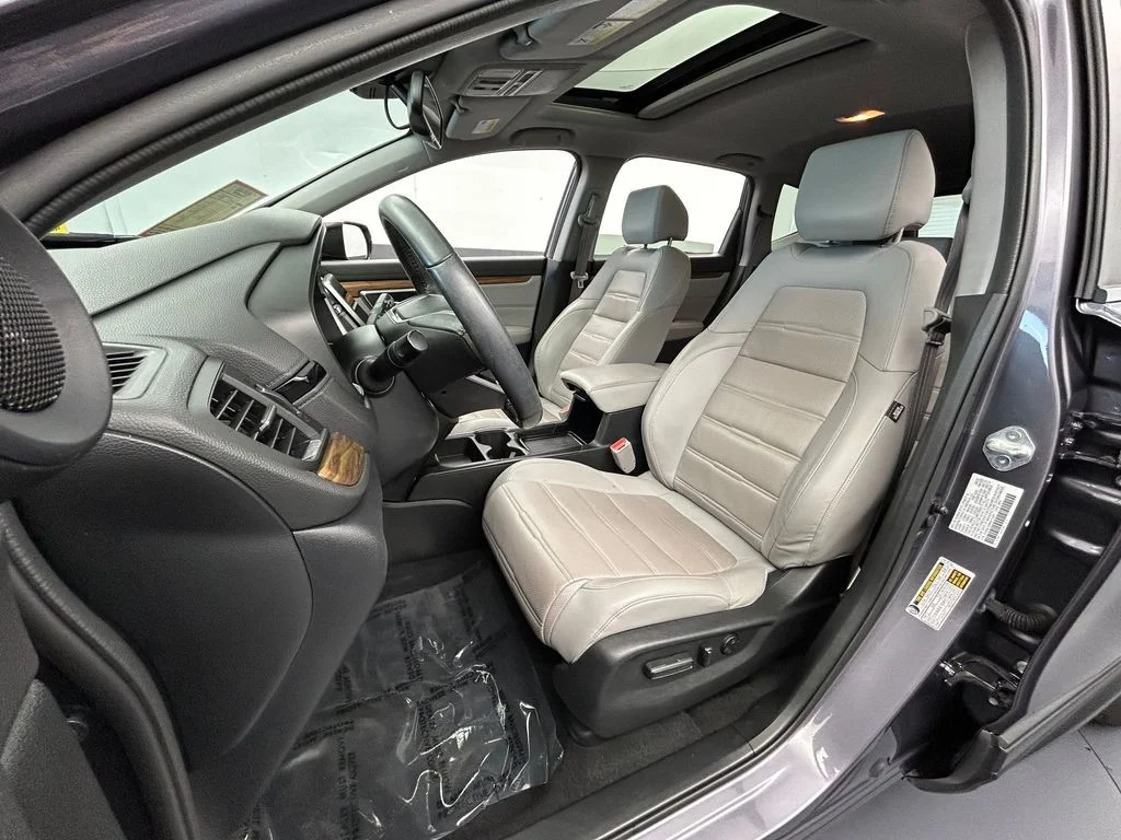 Used 2022 Sonic Gray Pearl Honda EX-L image 9