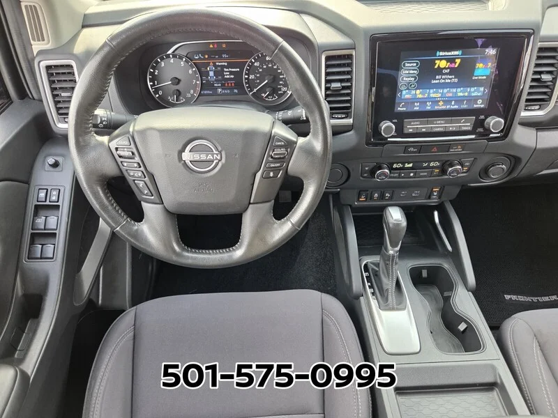 Used 2023 Green Metallic NISSAN CREW CAB 4X2 SV AUTO LONG BED image 14