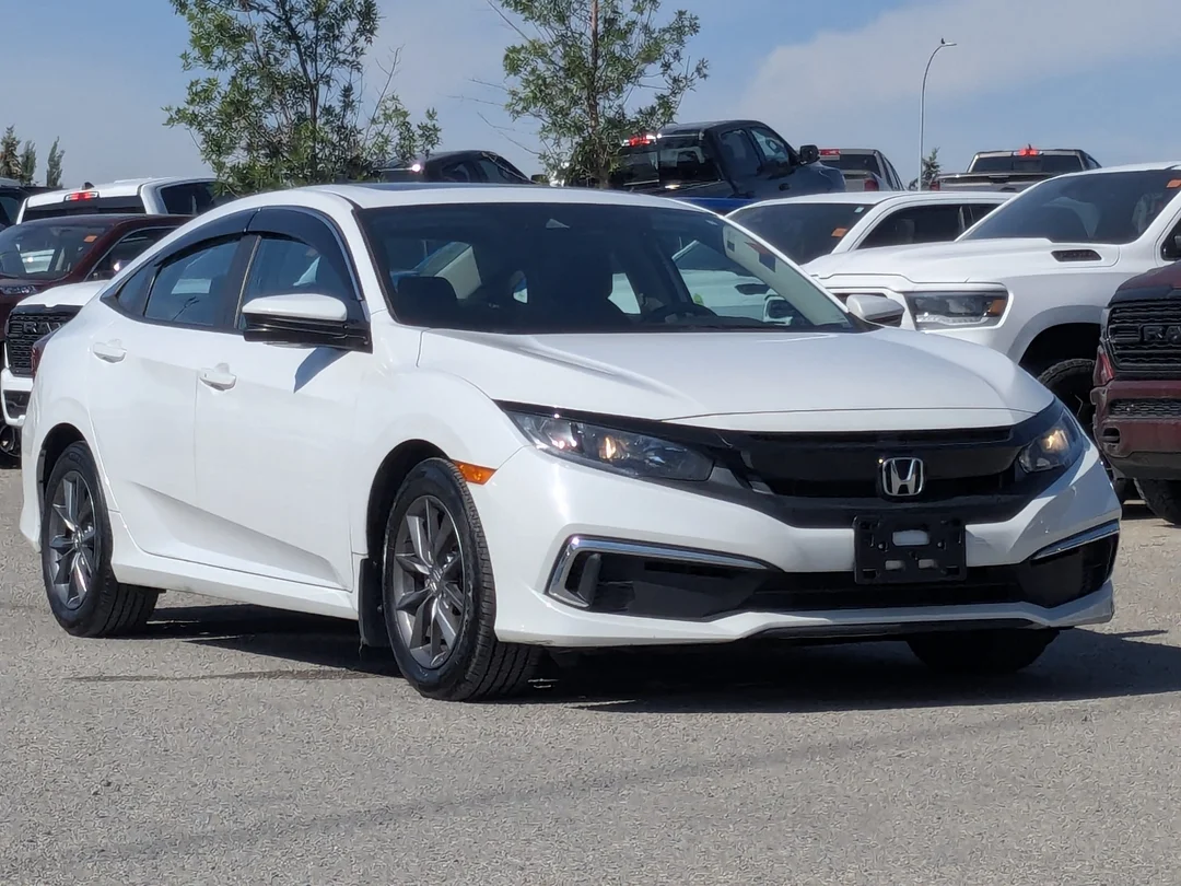 Used 2021 White Honda EX - - FWD - Sunroof - Heated Mirrors - Keyless Entry - Smart Device Integration & More! image 2