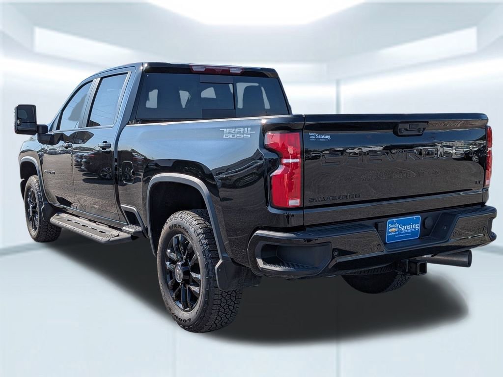 New 2026 Black Chevrolet LT image 4