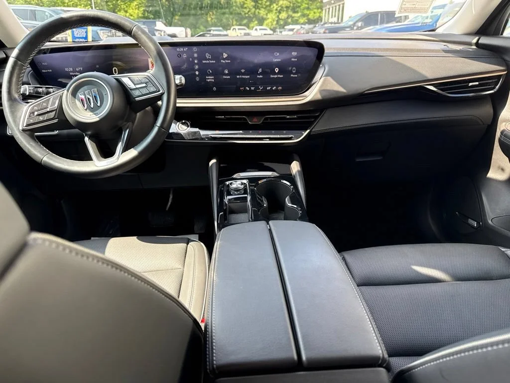 Used 2025 Moonstone Gray Metallic Buick Avenir image 19