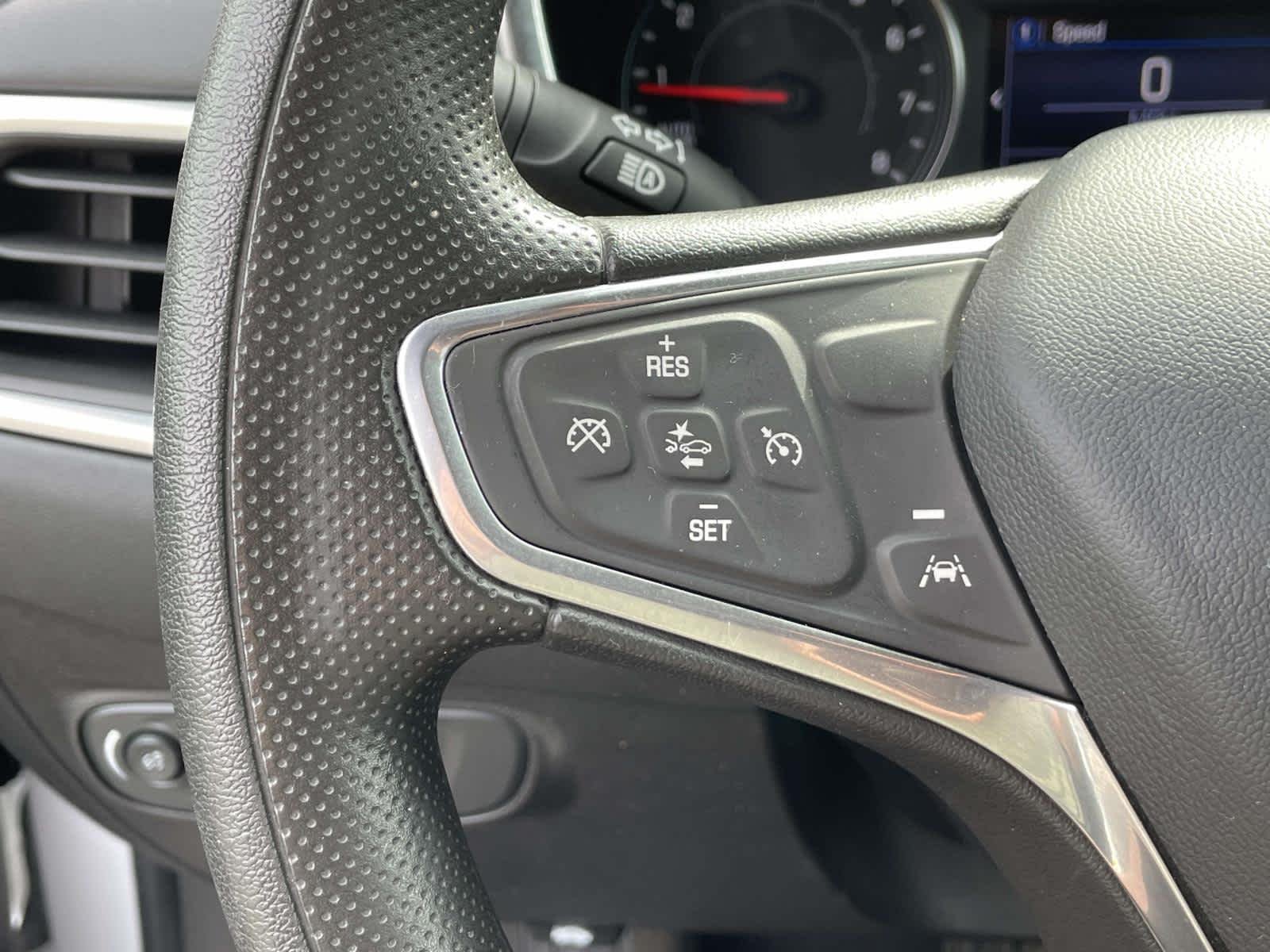 Used 2022 Summit White Chevrolet LT image 30