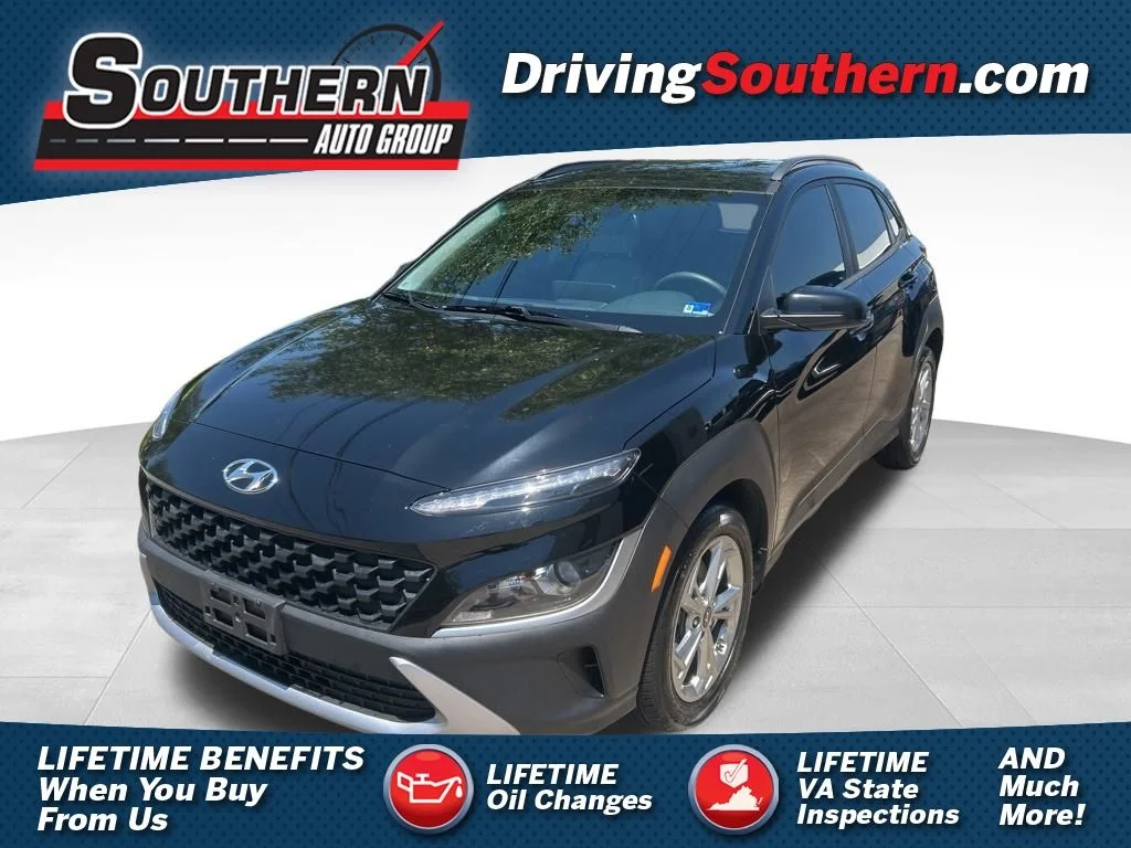 Used 2023 Black Hyundai SEL image 1