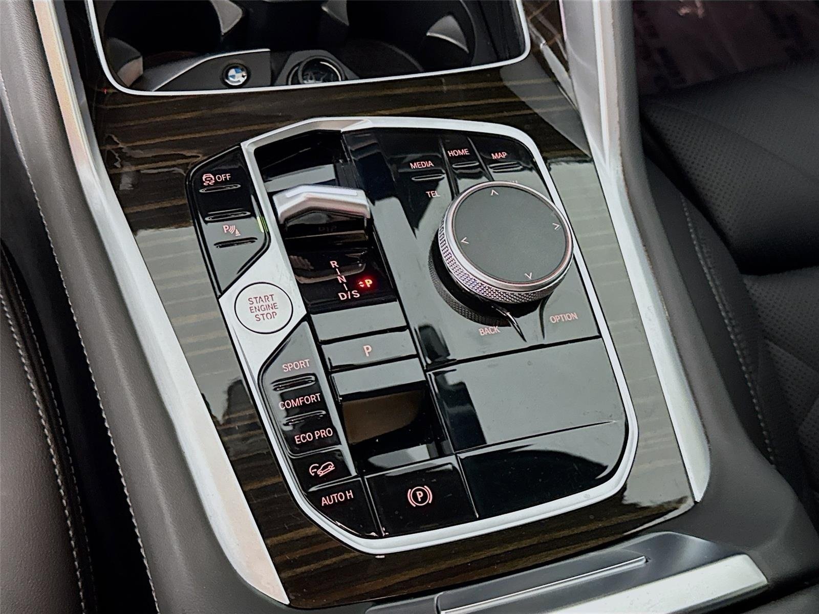 Used 2025 Gray Metallic BMW xDrive40i image 19