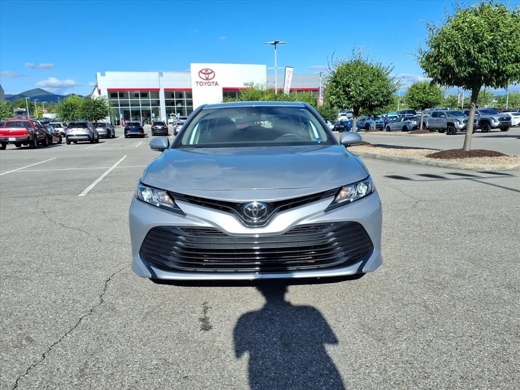 Used 2020 Silver Toyota LE image 10